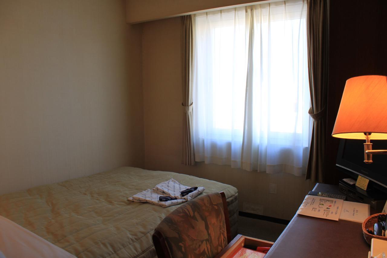 Ichihara Marine Hotel Esterno foto